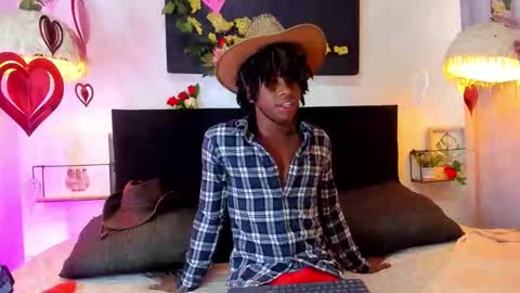 Snapshot of mashall_lee chatting on 02-14-26, 07:21 MARSHALL LEE online show from 02-14-26, 07:21