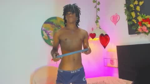 Snapshot of mashall_lee chatting on 02-25-26, 07:56 MARSHALL LEE online show from 02-25-26, 07:56