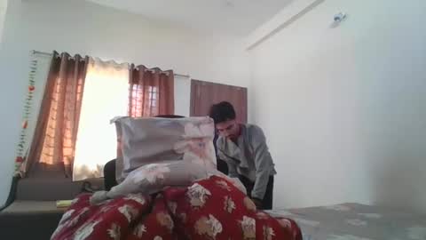 Snapshot of maskboyz2003 chatting on 12-31-24, 03:23 maskboyz2003 online show from 12-31-24, 03:23