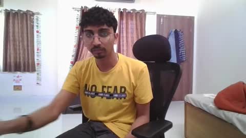 Snapshot of maskboyz2003 chatting on 03-06-25, 08:08 maskboyz2003 online show from 03-06-25, 08:08