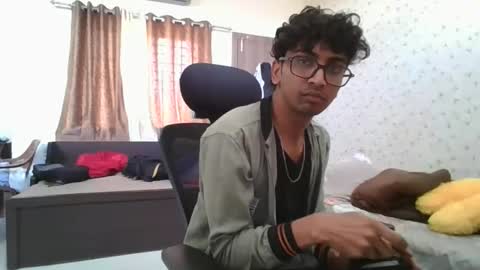 Mask Boy online show from 01-10-26, 06:59