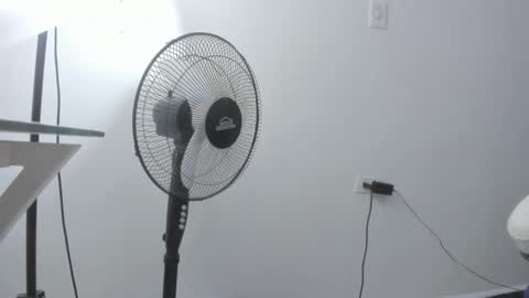 Scarlet  online show from 12-16-25, 07:30