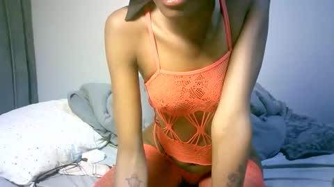 maskgang001 online show from 10-03-25, 03:03