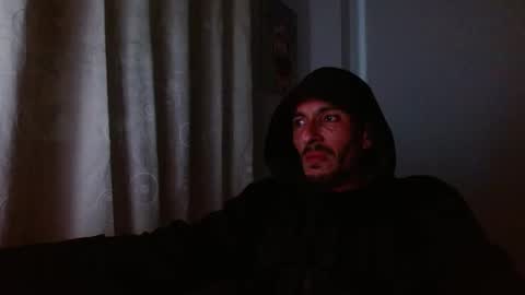 Snapshot of maskguy23 chatting on 09-18-25, 05:31 maskguy23 online show from 09-18-25, 05:31