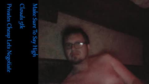 Snapshot of masnfriends chatting on 12-15-25, 02:21 masnfriends online show from 12-15-25, 02:21