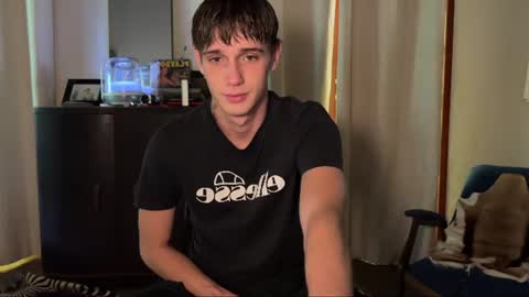Snapshot of mason_gallagher chatting on 07-12-26, 03:14 Mason online show from 07-12-26, 03:14