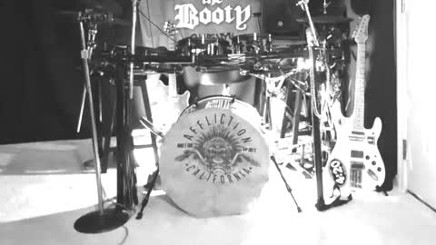 Snapshot of massageartist chatting on 07-01-26, 03:41 HappyZending online show from 07-01-26, 03:41