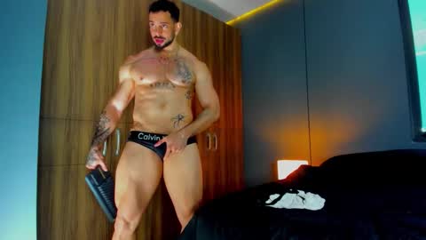 Snapshot of massimo_visconti chatting on 02-04-26, 04:13 massimo online show from 02-04-26, 04:13