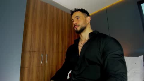 Snapshot of massimo_visconti chatting on 02-28-26, 03:13 massimo online show from 02-28-26, 03:13