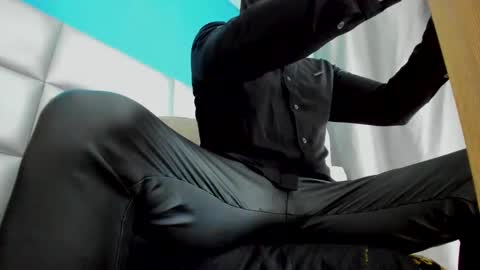 doriam online show from 03-22-26, 08:40