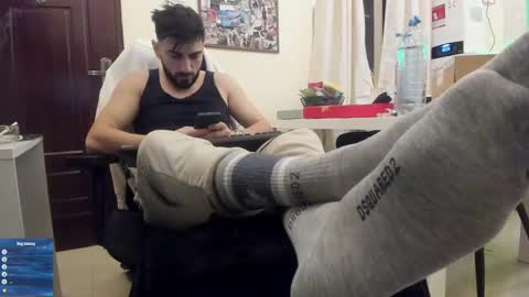 Snapshot of master9four chatting on 02-25-25, 05:58 Matthew online show from 02-25-25, 05:58