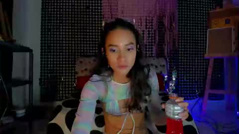 Snapshot of master_and_kami chatting on 02-19-25, 12:46 Kamila online show from 02-19-25, 12:46