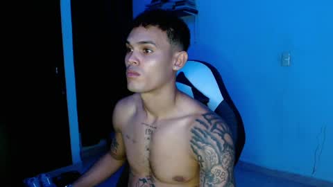 master_black777 online show from 04-12-26, 01:54