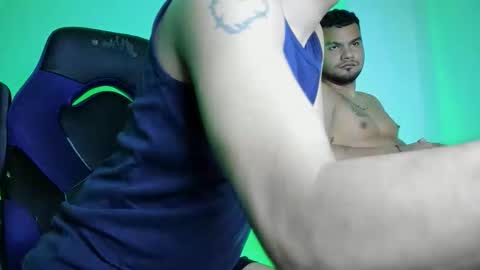 Snapshot of master_boy_1 chatting on 02-19-26, 01:45 master_boy_1 online show from 02-19-26, 01:45