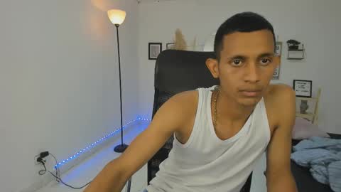 Snapshot of master_control777 chatting on 01-09-26, 08:54 master_control777 online show from 01-09-26, 08:54