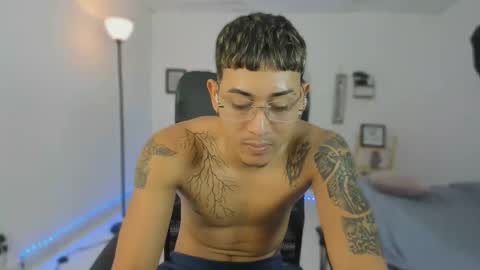 Snapshot of master_control777 chatting on 01-13-26, 09:31 master_control777 online show from 01-13-26, 09:31