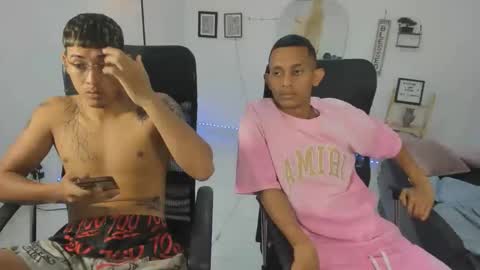 Snapshot of master_control777 chatting on 01-14-26, 05:40 master_control777 online show from 01-14-26, 05:40