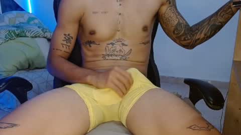 Snapshot of master_hot777 chatting on 10-07-25, 04:37 great master online show from 10-07-25, 04:37