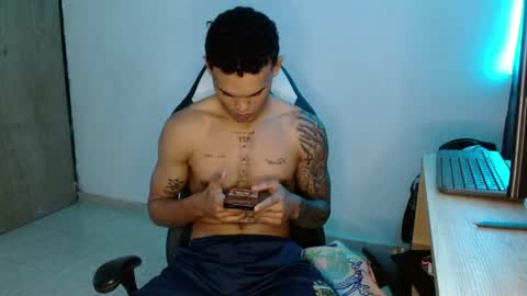 Snapshot of master_hot777 chatting on 05-31-26, 11:17 great master online show from 05-31-26, 11:17