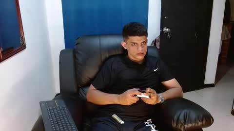 master melo online show from 11-10-25, 01:37