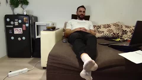 Snapshot of master_roberto333 chatting on 12-02-24, 05:15 SIR online show from 12-02-24, 05:15