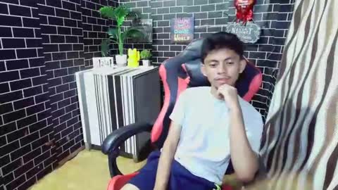 Snapshot of masteralex19 chatting on 03-01-26, 09:22 Alex online show from 03-01-26, 09:22