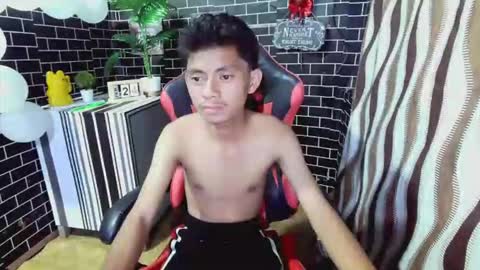 Snapshot of masteralex19 chatting on 03-02-26, 11:06 Alex online show from 03-02-26, 11:06