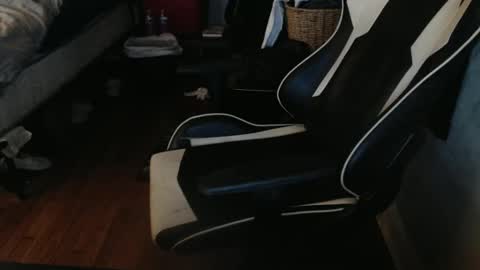 Snapshot of masterbatemike1 chatting on 11-09-25, 09:18 MasterbateMike online show from 11-09-25, 09:18