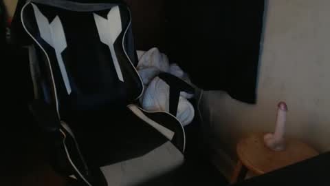 MasterbateMike online show from 05-03-26, 05:57