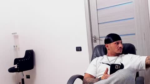 masterchris12 online show from 12-04-24, 08:29