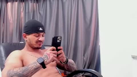 masterchris12 online show from 12-16-24, 06:53