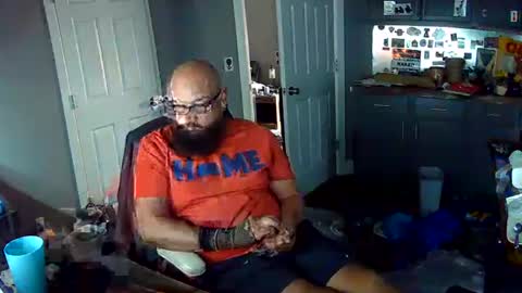 Snapshot of masterdurt chatting on 06-19-26, 01:26 The Big Duurty online show from 06-19-26, 01:26