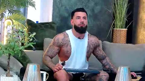 masterkingofmuscle online show from 03-25-26, 09:26