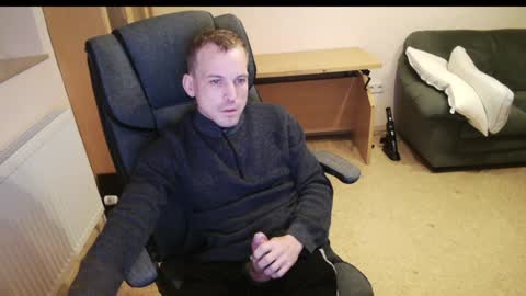 Tom online show from 12-22-24, 06:17