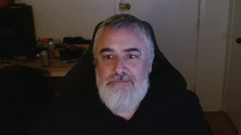 Snapshot of mastermcgirt chatting on 01-16-26, 11:03 Dave online show from 01-16-26, 11:03
