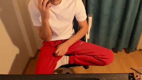 Snapshot of mastermiko chatting on 12-17-25, 09:26 Silly Rabbit online show from 12-17-25, 09:26