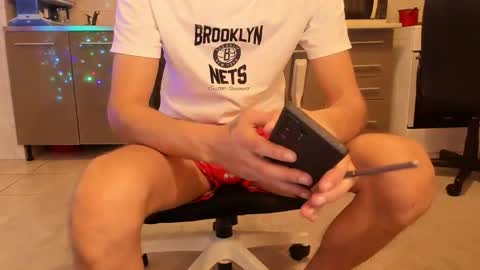 Silly Rabbit  online show from 12-21-25, 08:05