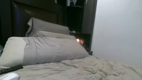 Snapshot of masterppp69 chatting on 11-25-25, 08:47 MASTERPPP online show from 11-25-25, 08:47