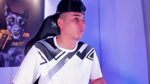 Snapshot of masters_boys chatting on 11-29-25, 04:26 KONAN online show from 11-29-25, 04:26