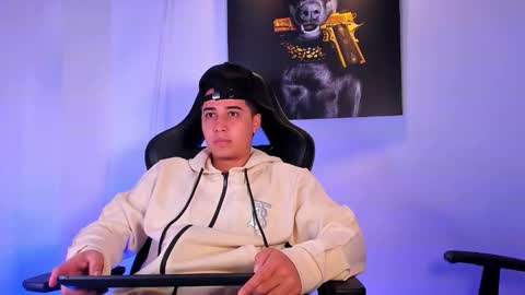 Snapshot of masters_boys chatting on 01-11-26, 10:42 KONAN online show from 01-11-26, 10:42