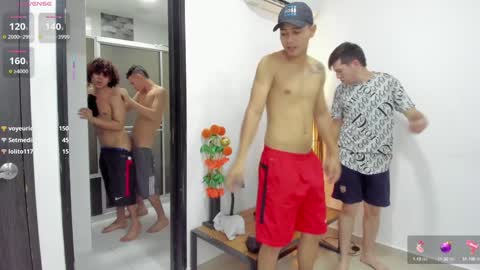 Snapshot of masters_sexx chatting on 01-24-25, 02:51 Team Cris Darwin- Fernando- Stiven- David online show from 01-24-25, 02:51