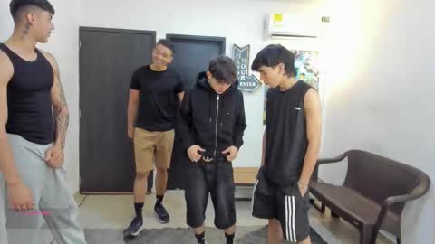 Team Cris Darwin- Fernando- Stiven- David online show from 02-04-26, 11:27