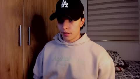 mastrangelo_x online show from 01-18-26, 03:54