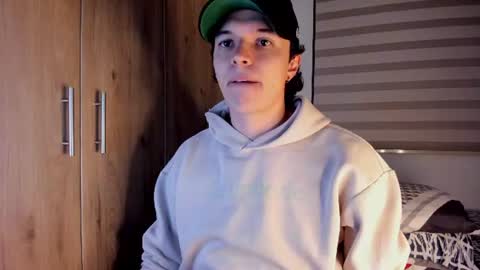 mastrangelo_x online show from 06-17-26, 04:15