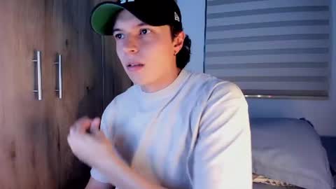 mastrangelo_x online show from 06-24-26, 04:44