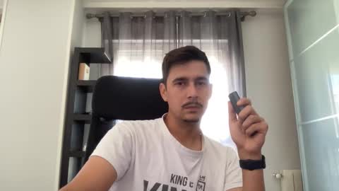 Snapshot of matahavi chatting on 09-23-25, 11:46 Aaron online show from 09-23-25, 11:46