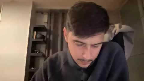 Snapshot of matahavi chatting on 10-27-25, 07:29 Aaron online show from 10-27-25, 07:29