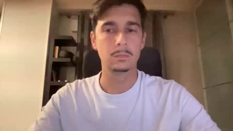 Snapshot of matahavi chatting on 11-19-25, 09:48 Aaron online show from 11-19-25, 09:48