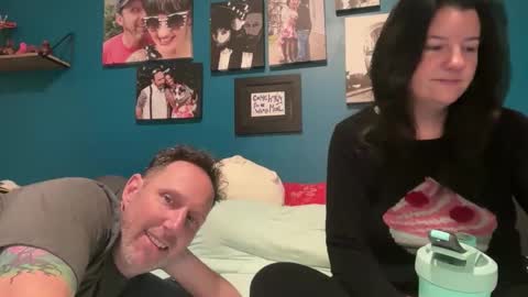 Jer and Kel online show from 12-01-25, 04:56