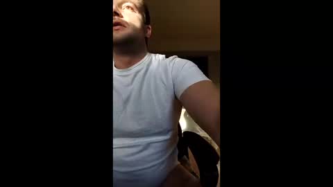 Lucas online show from 04-19-26, 04:45